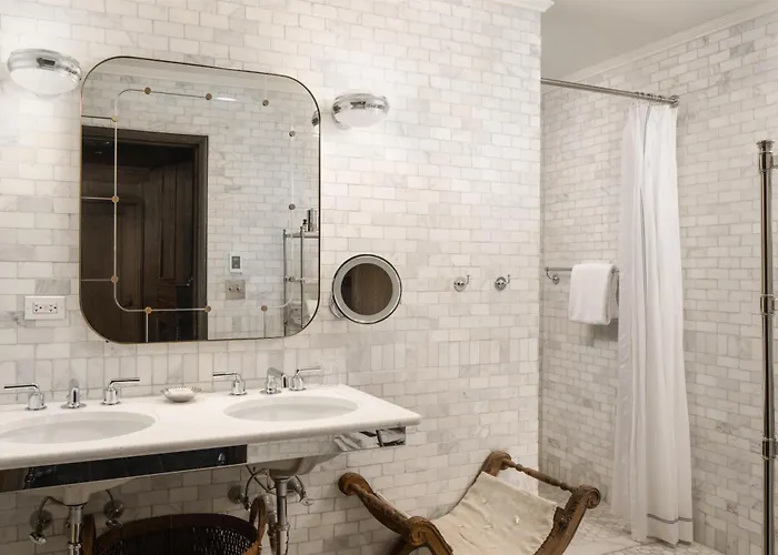 Premium Four Star Hotels in New York City